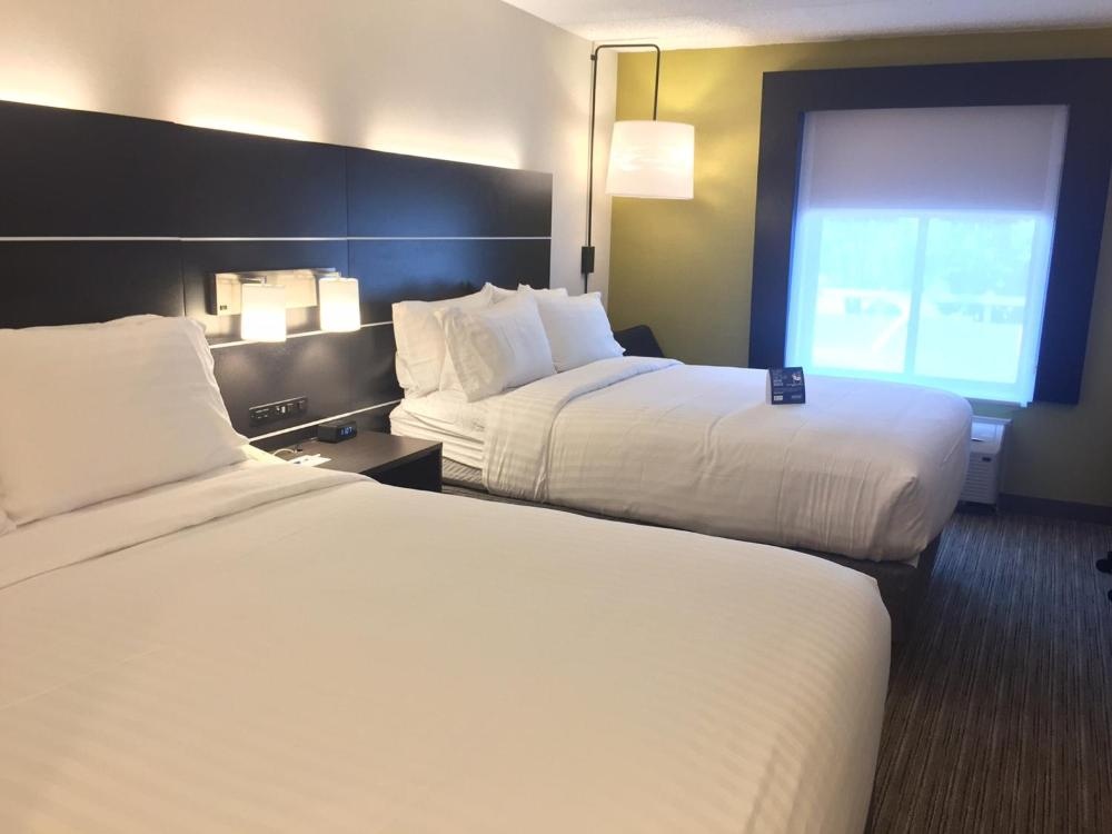 Holiday Inn Express & Suites - Albany Airport - Wolf Road by IHG Image 15