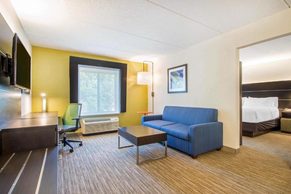 Holiday Inn Express & Suites - Albany Airport - Wolf Road by IHG Image 19